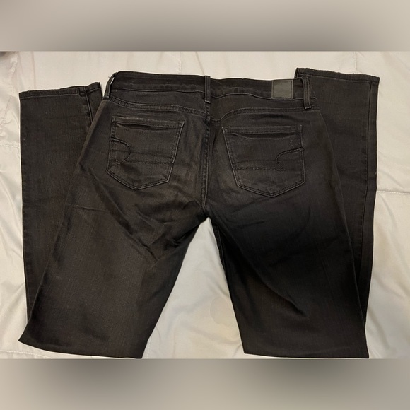 American Eagle Jeans - Picture 2 of 5
